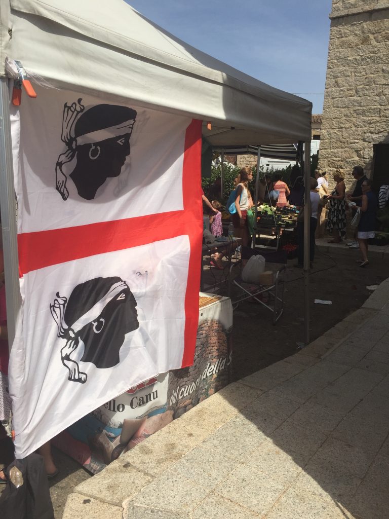 San Pantaleo Market