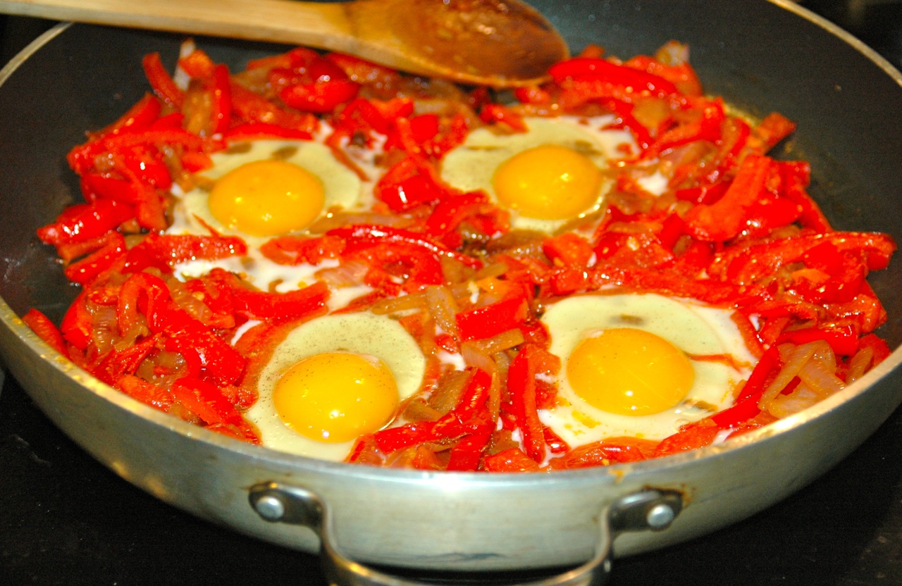 Scrambled Eggs Onions and Peppers Bites for Foodies