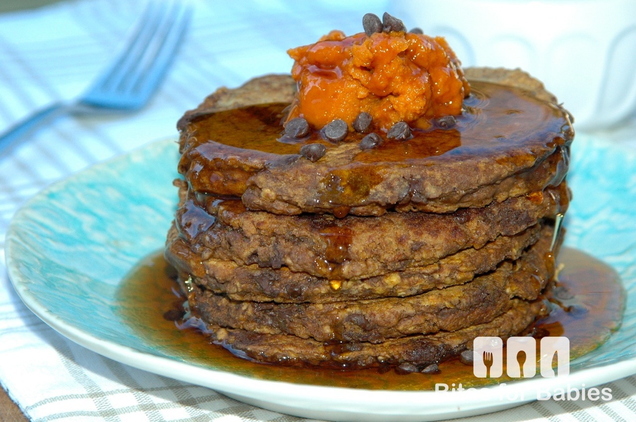 Pumpkin Chocolate Oatmeal Pancakes